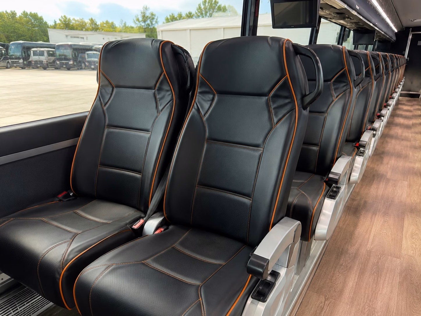 why henderson families trust charterbusrentalhendersonnv com for prom transportation every spring